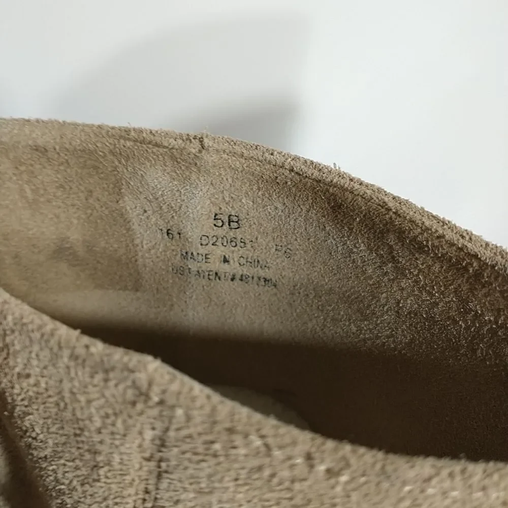 Cole Haan Womens SZ 5B Beige Suede Pull Up Mid Calf Boots.